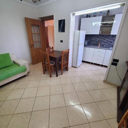 Whole Apartment Center Of Tirana Air Conditioned Zewnętrze zdjęcie