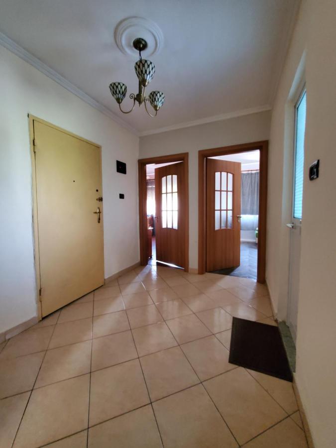 Whole Apartment Center Of Tirana Air Conditioned Zewnętrze zdjęcie